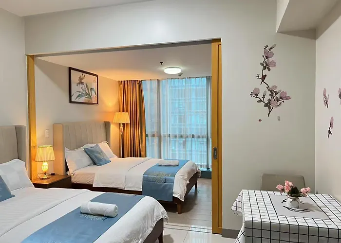 One Uptown Apartment *