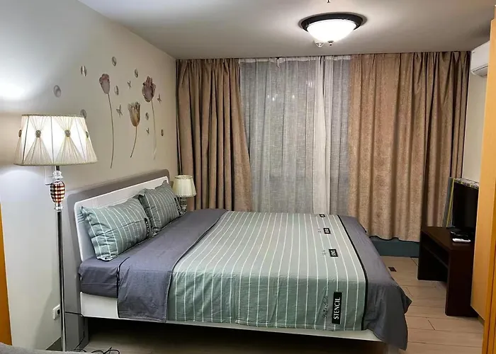 Apartment One Uptown Manila